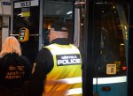 Noční razie v centru Ostravy, z tramvají byl vyloučen každý osmý cestující