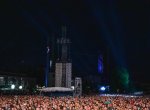 Na festivalu Colours of Ostrava vystoupila kapela One Republic, nalákala davy lidí