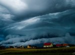 Unikátní fotogalerie: Mraky z noční beskydské bouře u sousedů v Polsku