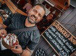Na ostravský street food Černý kůň přijede Kašpárek i michelinský kuchař z Vídně