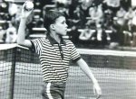 Slavný tenisový šampion začínal jako sběrač míčků. Poznáte ho?