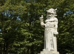 Před 20 lety na Radhošti umístili repliku sochy boha Radegasta