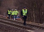 ​Vlak u Suchdolu srazil a usmrtil chodce, který šel s kolem po trati