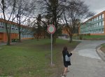 Ostravskou základní školu Aleše Hrdličky uzavřel koronavirus